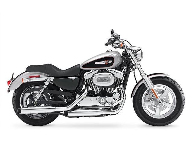 2015 Harley Davidson 1200 Custom Base