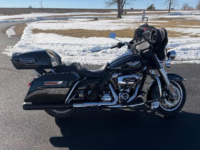 2021 Harley Davidson Electra Glide® Standard Base