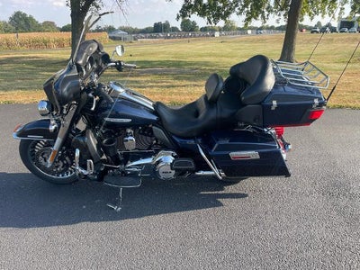 2012 Harley Davidson Electra Glide® Ultra Limited Base