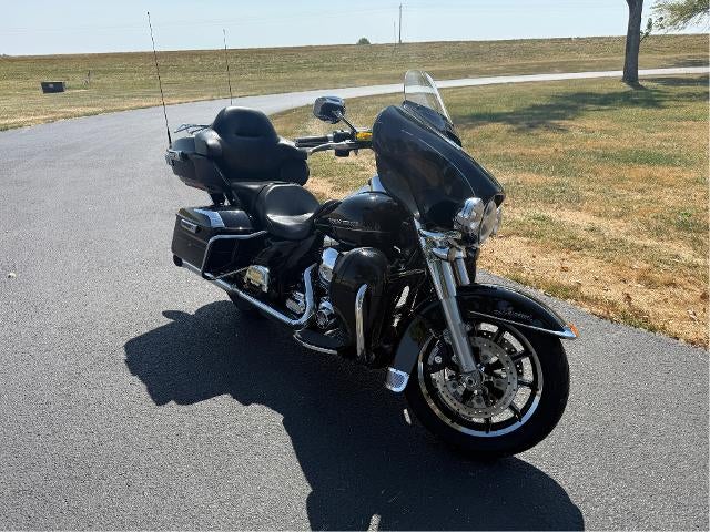 2015 Harley Davidson Ultra Limited Low Base