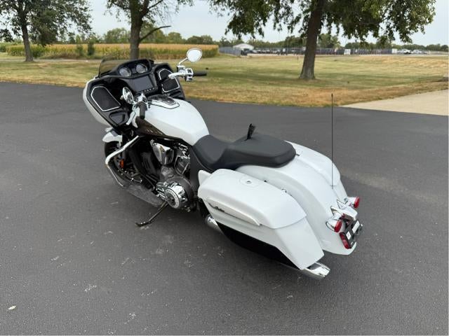 2025 Indian Motorcycle Challenger® Limited Base
