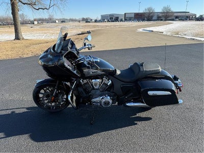 2025 Indian Motorcycle Challenger® Limited 112 Base