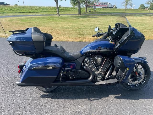 2025 Indian Motorcycle Pursuit® Dark Horse® Base