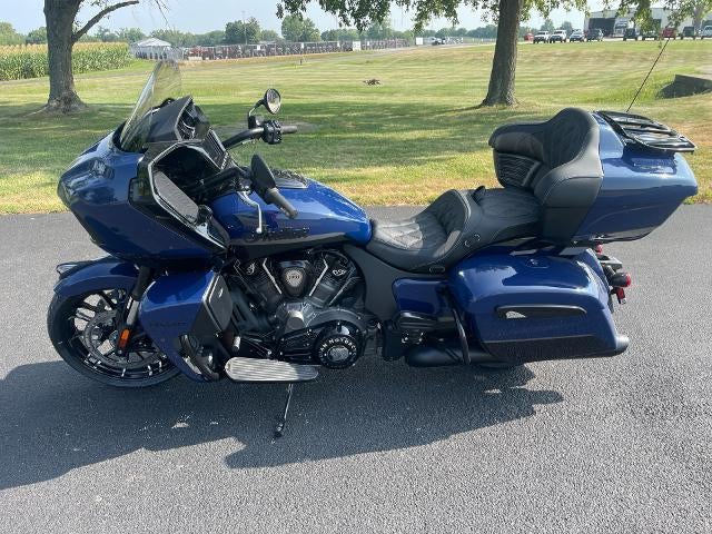 2025 Indian Motorcycle Pursuit® Dark Horse® Base