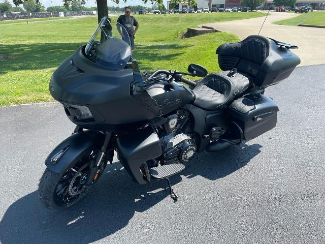 2025 Indian Motorcycle Pursuit® Dark Horse® with 112 and Powerband Audi Base