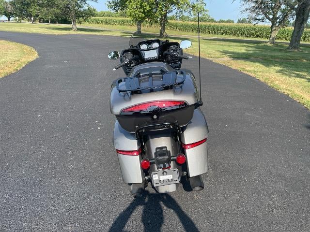 2025 Indian Motorcycle Pursuit® Dark Horse® with 112 Base