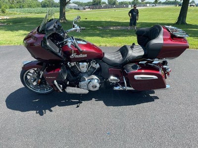 2025 Indian Motorcycle Pursuit® Limited® with 112 and Powerband Audio P Base