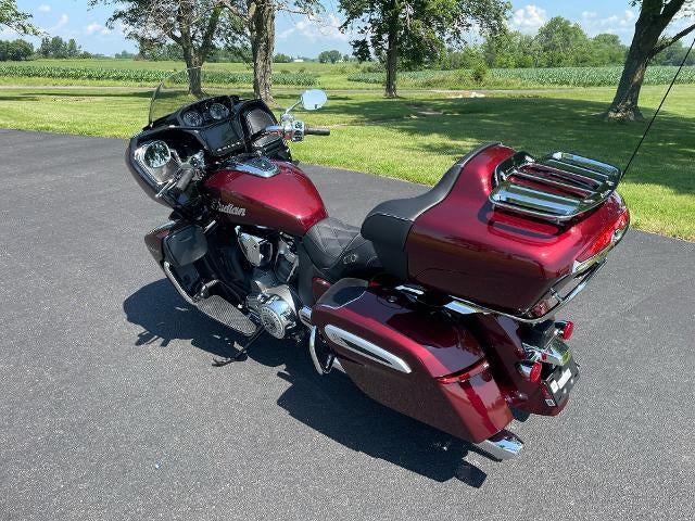 2025 Indian Motorcycle Pursuit® Limited® with 112 and Powerband Audio P Base