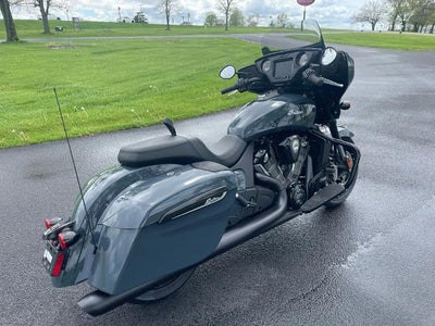 2025 Indian Motorcycle Chieftain® PowerPlus Dark Horse with PowerBand Au Base