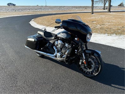 2025 Indian Motorcycle Chieftain® PowerPlus Limited with 112 and PowerBa Base