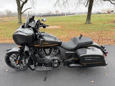 2026 Indian Motorcycle Chieftain® PowerPlus Dark Horse with 112 and Powe Base