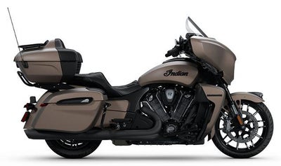 2025 Indian Motorcycle Roadmaster® PowerPlus Dark Horse® with 112 and P Base