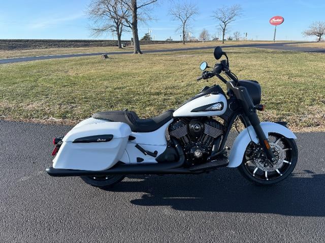 2026 Indian Motorcycle Springfield® Dark Horse® Base