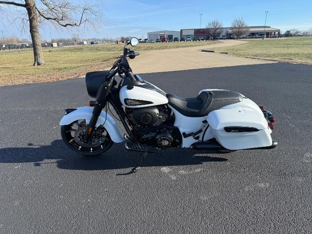 2026 Indian Motorcycle Springfield® Dark Horse® Base