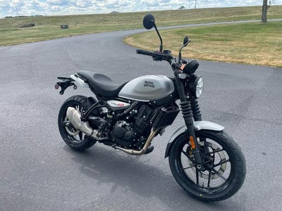 2026 Royal Enfield Guerrilla 450 Base