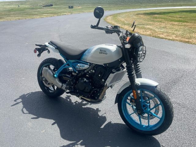 2026 Royal Enfield Guerrilla 450 Base