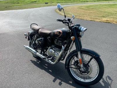 2024 Royal Enfield Classic 350 Base