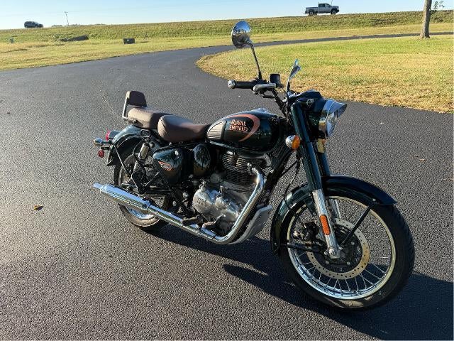 2022 Royal Enfield Classic 350 Base