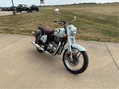 2024 Royal Enfield Classic 350 Base