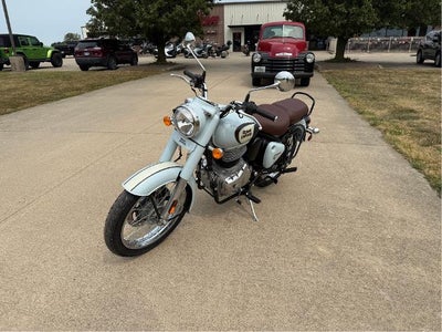 2024 Royal Enfield Classic 350 Base