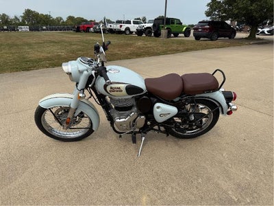 2024 Royal Enfield Classic 350 Base
