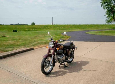 2024 Royal Enfield Bullet 350 Base