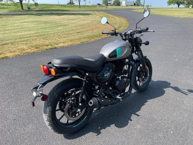 2024 Royal Enfield Hunter 350 Base
