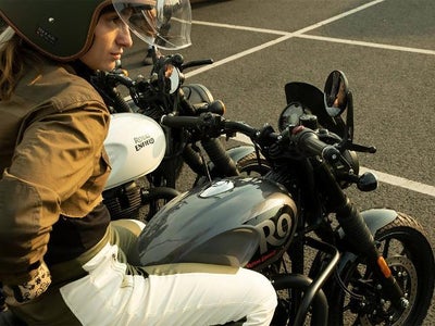 2024 Royal Enfield Hunter 350 Base