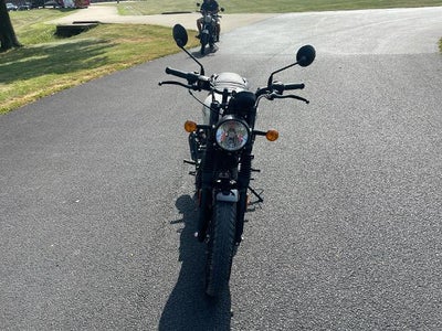 2024 Royal Enfield Hunter 350 Base