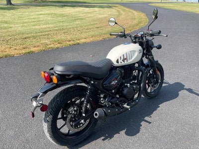 2024 Royal Enfield Hunter 350 Base