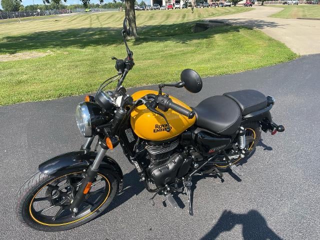 2024 Royal Enfield Meteor 350 Base