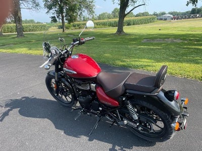 2024 Royal Enfield Meteor 350 Base