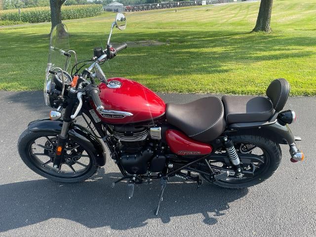 2024 Royal Enfield Meteor 350 Base