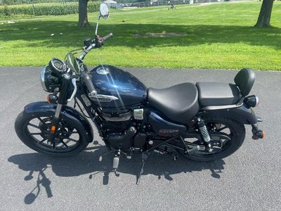 2024 Royal Enfield Meteor 350 Base