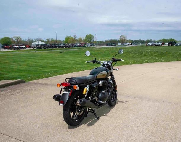 2024 Royal Enfield INT650 Base