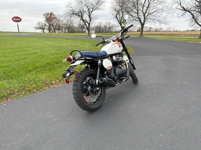 2025 Royal Enfield Bear 650 Base