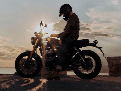 2025 Royal Enfield Bear 650 Base