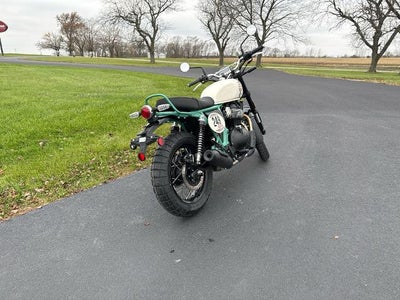 2025 Royal Enfield Bear 650 Base