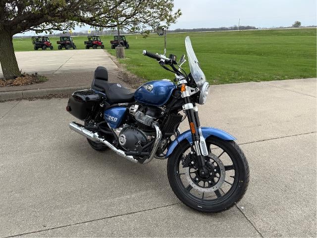 2024 Royal Enfield Super Meteor 650 Base