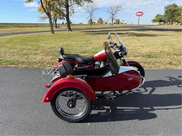 2024 Royal Enfield Super Meteor 650 Sidecar
