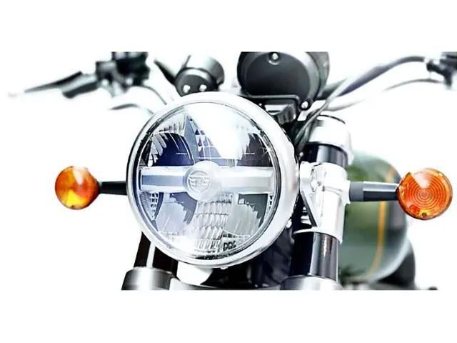2026 Royal Enfield Super Meteor 650 Base