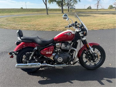 2024 Royal Enfield Super Meteor 650 Base