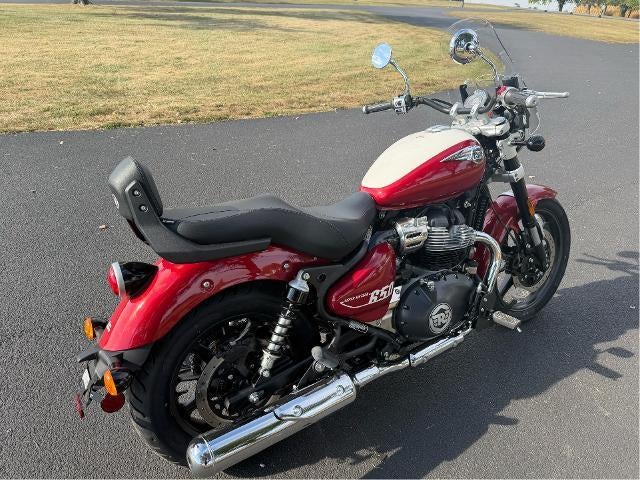 2024 Royal Enfield Super Meteor 650 Base