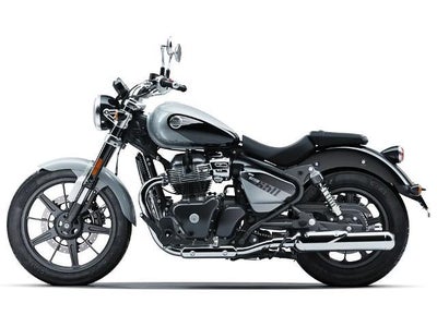 2024 Royal Enfield Super Meteor 650 Base