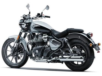 2024 Royal Enfield Super Meteor 650 Base