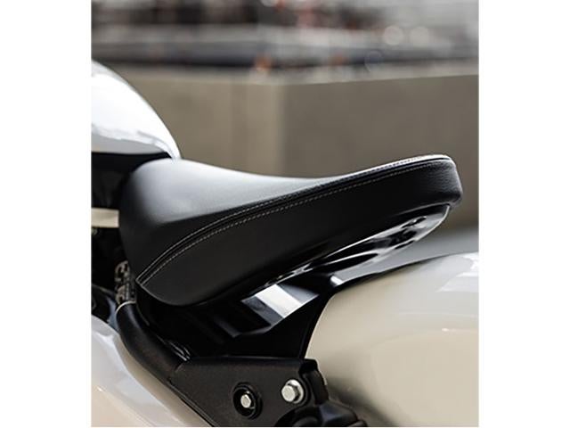 2026 Royal Enfield Shotgun 650 Base