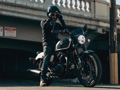 2026 Royal Enfield Shotgun 650 Base