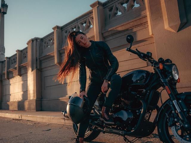 2026 Royal Enfield Shotgun 650 Base